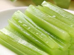清炒萵苣用焯水嗎，萵苣煲湯苦嗎