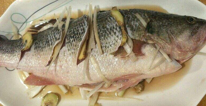 清蒸鱸魚正宗做法